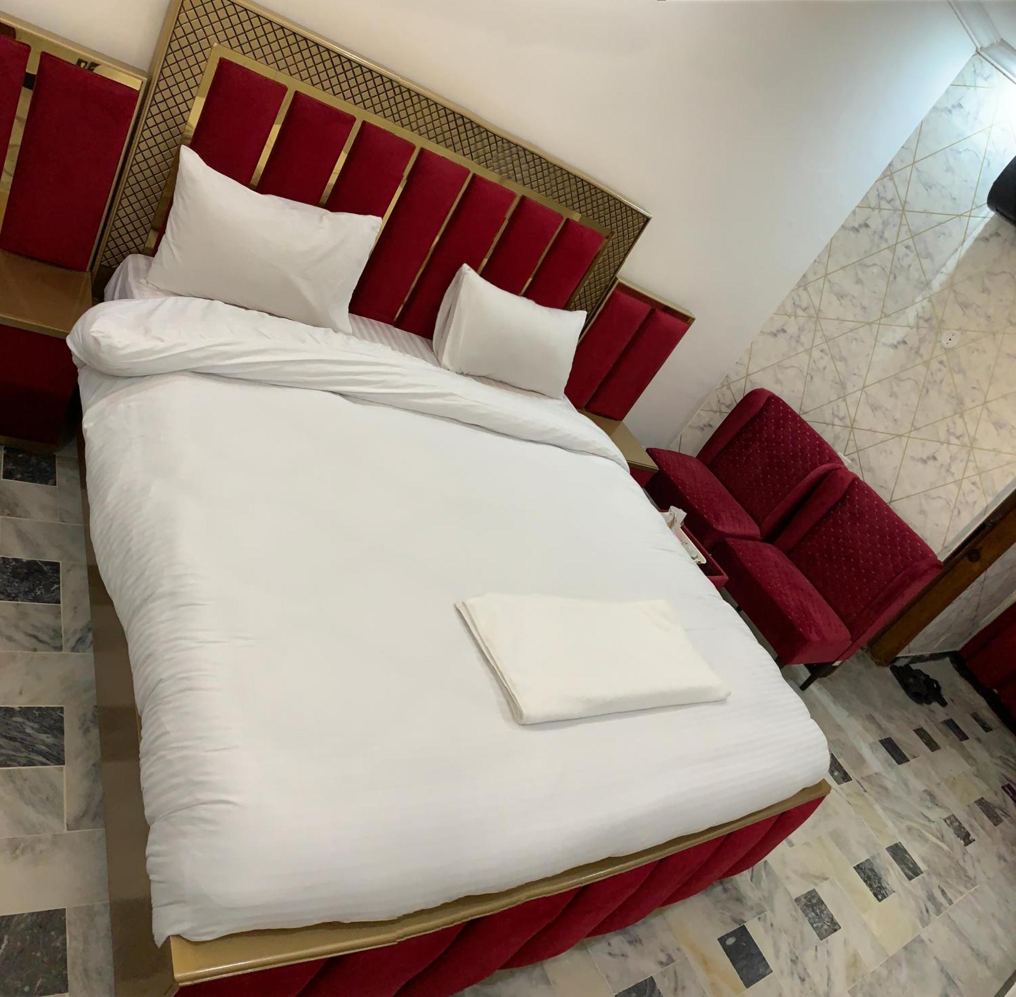 Hotel Flower Of Capital Islamabad Bagian luar foto
