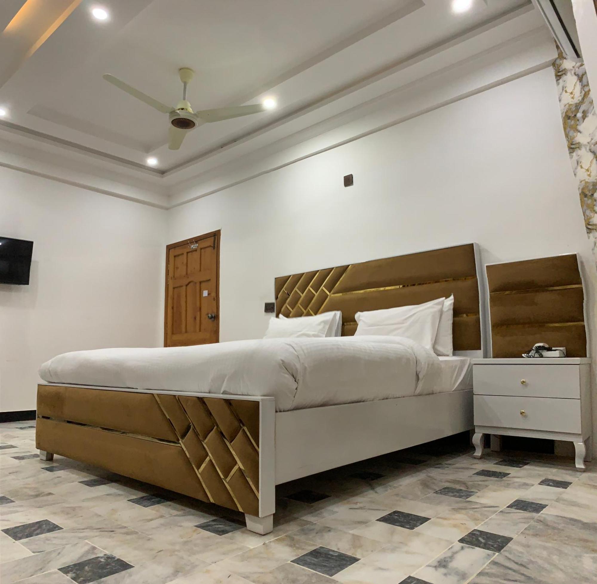 Hotel Flower Of Capital Islamabad Bagian luar foto